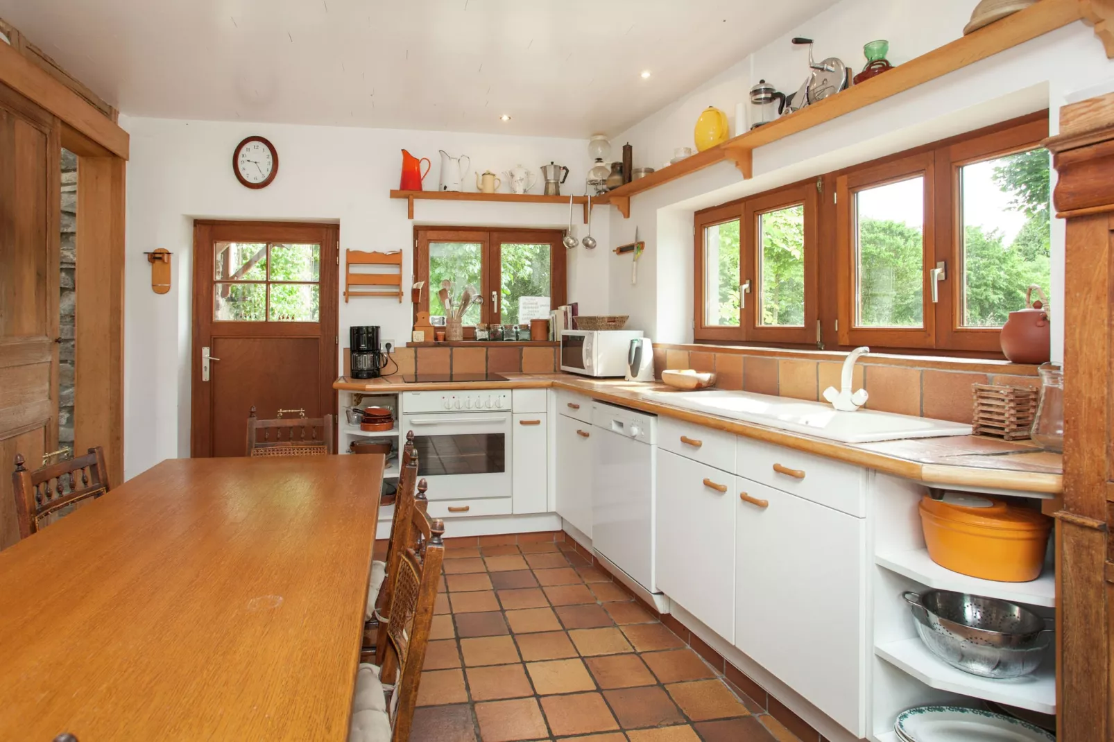 Li Saboti-Kitchen