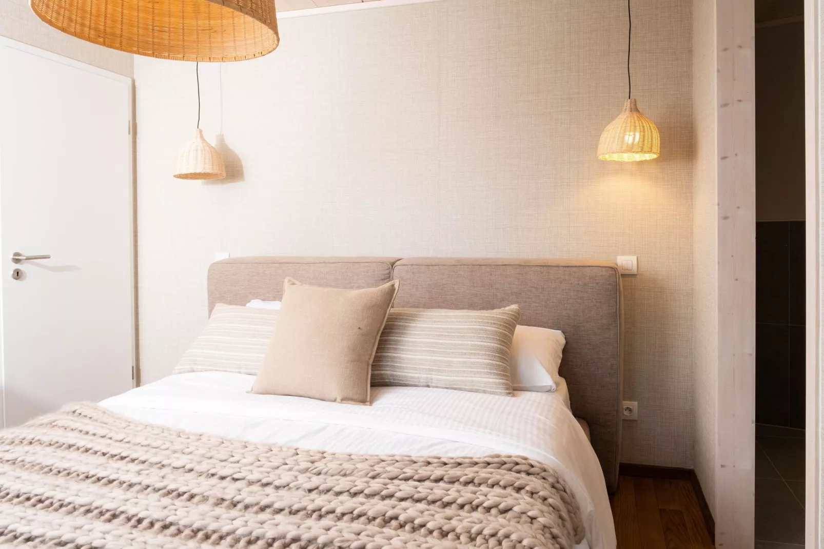 The Easy Accessible Leaf by YourNature-Bedroom