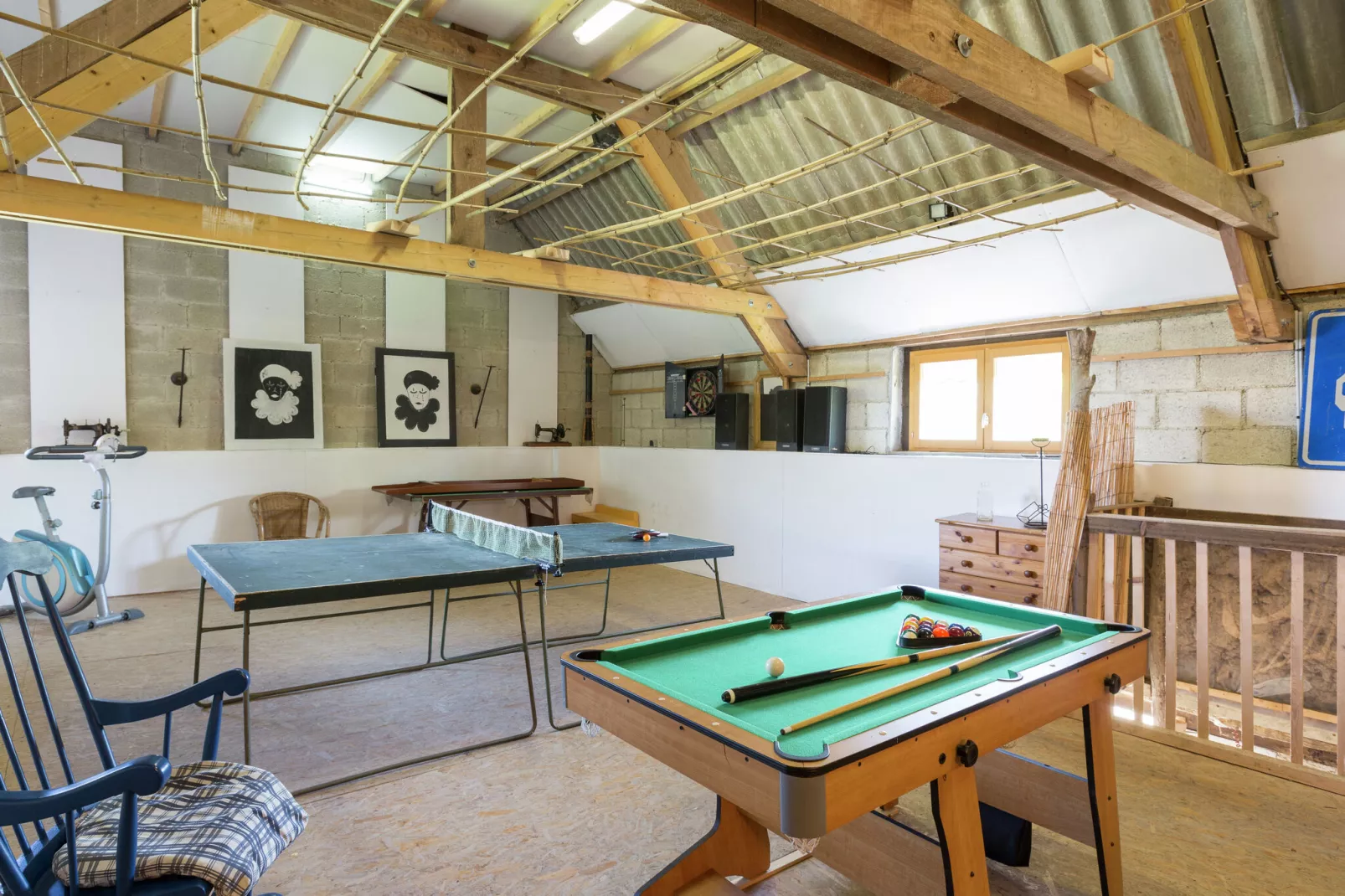 La petite Grenterie en mobil home-Recreation room