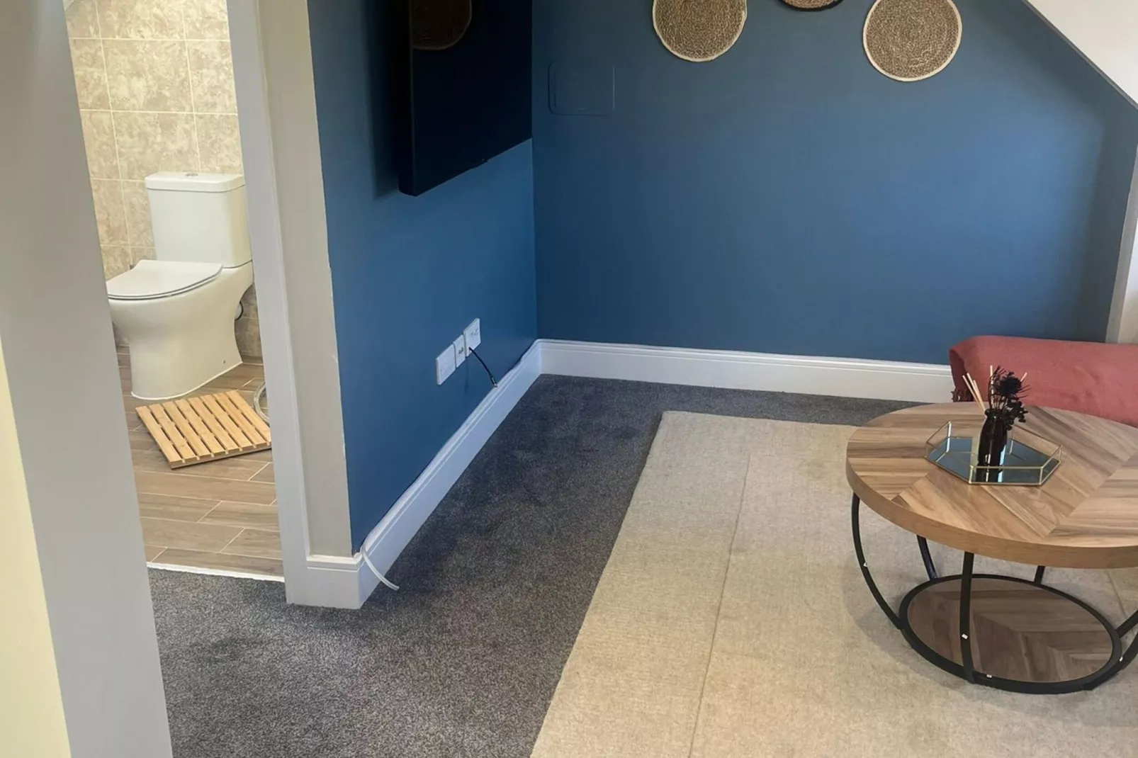 Apartment in Wembley-Living room