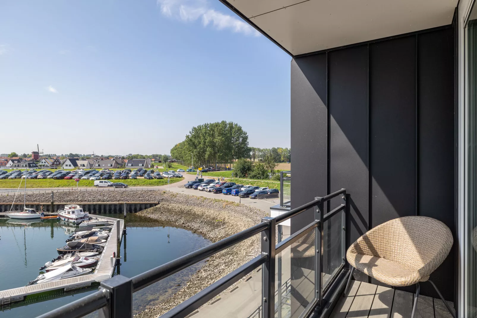 Luxe appartement Vista Maris - Havenweg 8-40  Sint-Annaland Oosterschelde-Balcon-terrasse