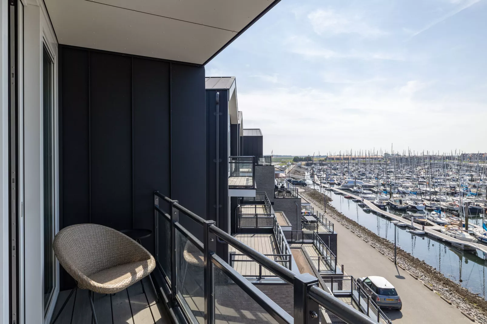 Luxe appartement Vista Maris - Havenweg 8-40  Sint-Annaland Oosterschelde-Balcon-terrasse