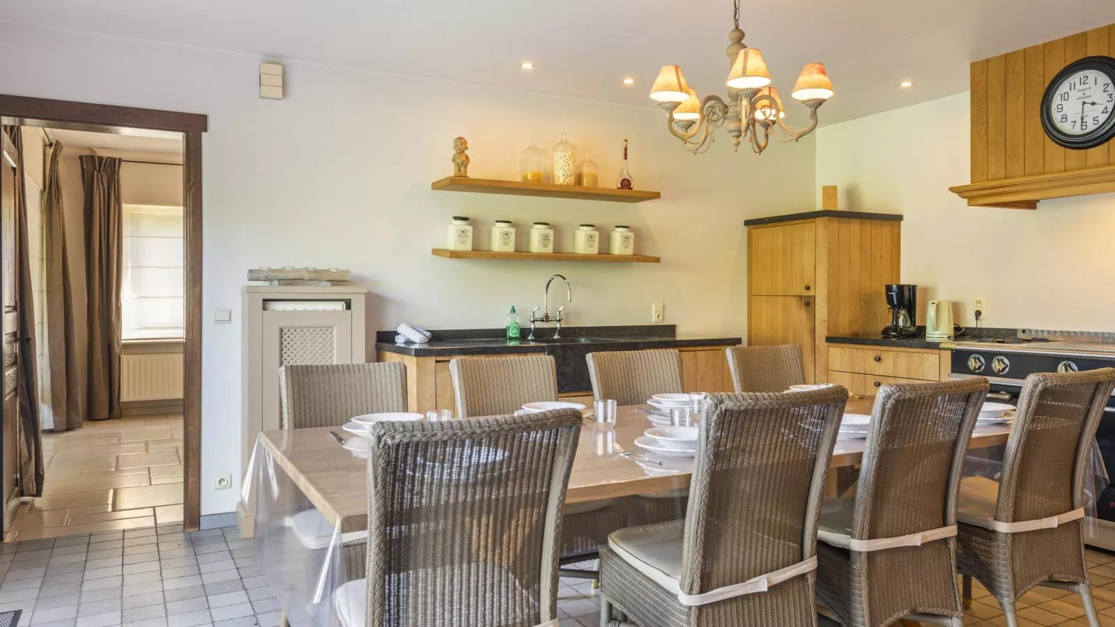Villa Deluxe-Dining room