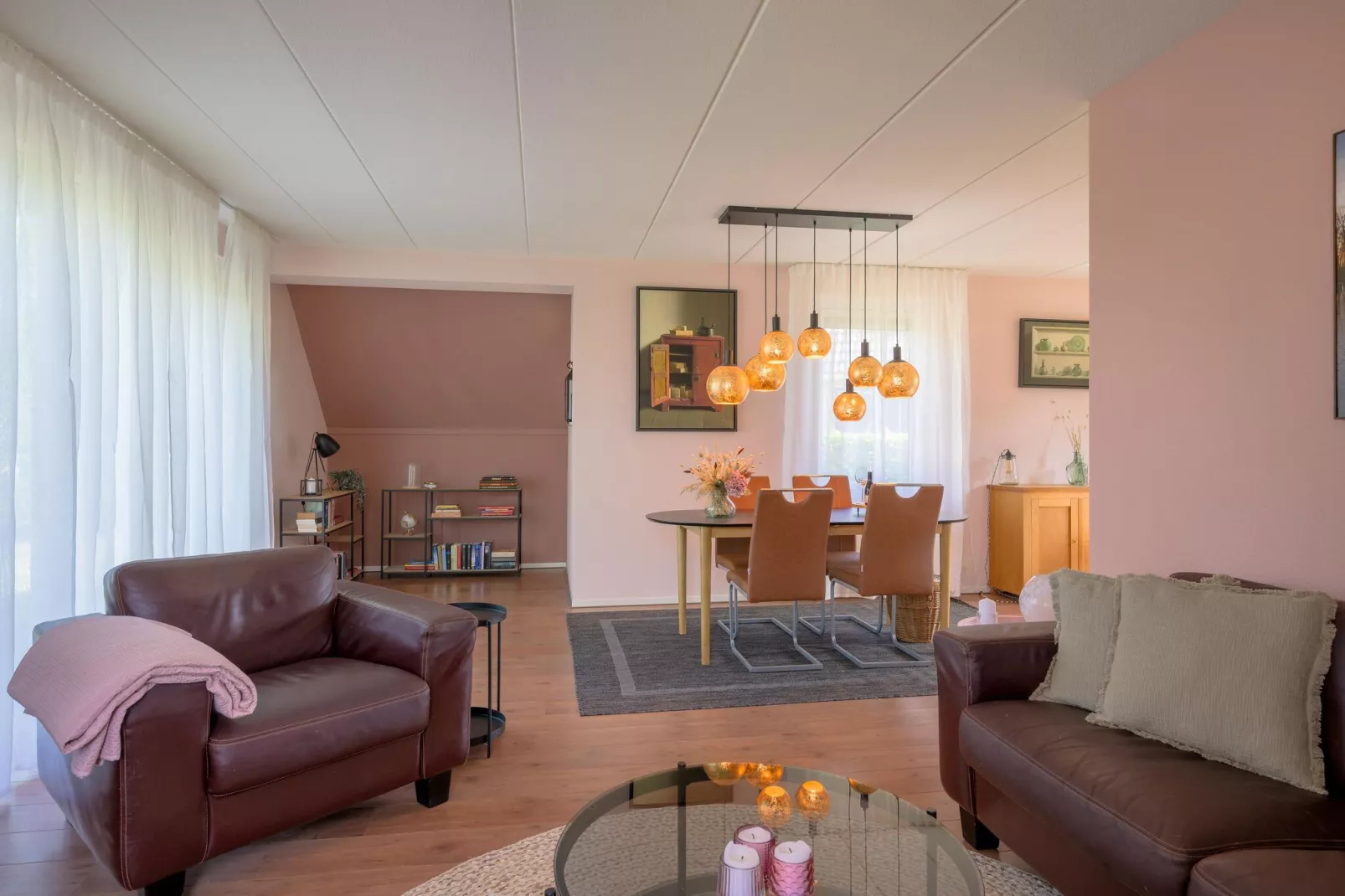 4-persoons bungalow Sondel 17-Living room
