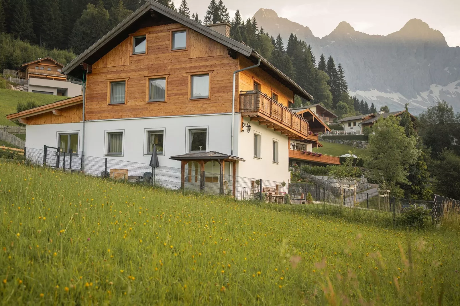Ferienhaus Dachsteinheim-Exterior summer
