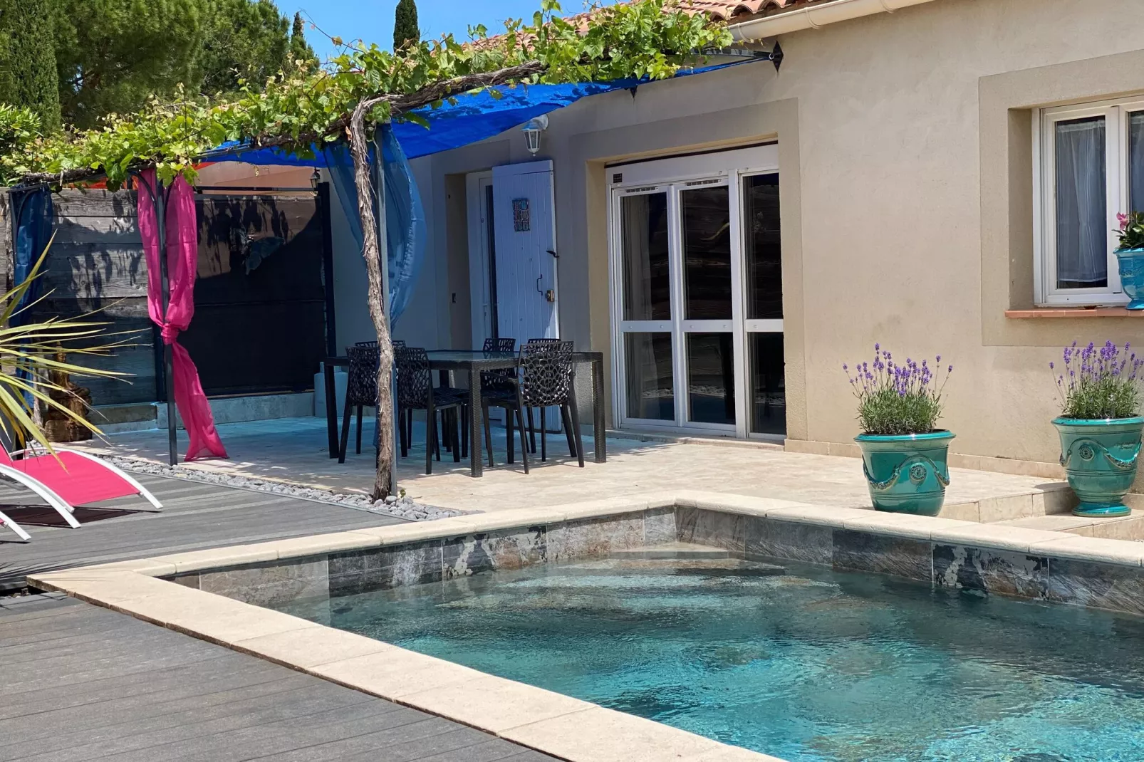 Villa Ollie-Pool