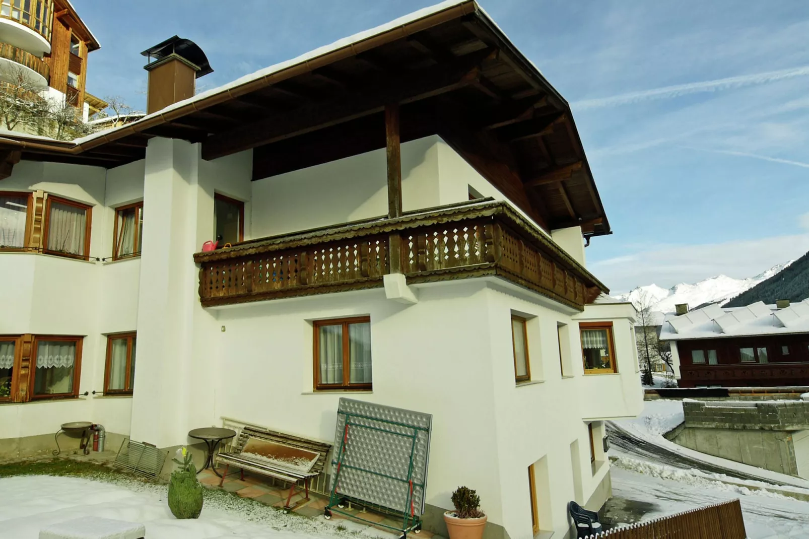 Arosa-Exterior winter