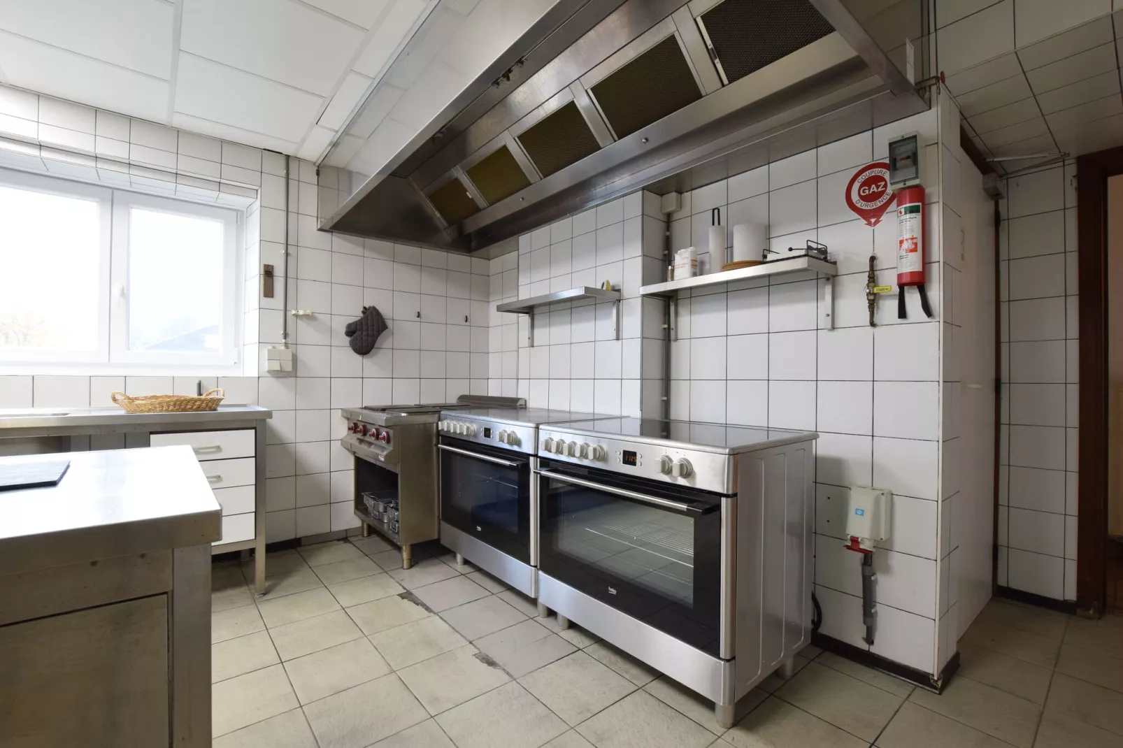 Le hangar-Kitchen