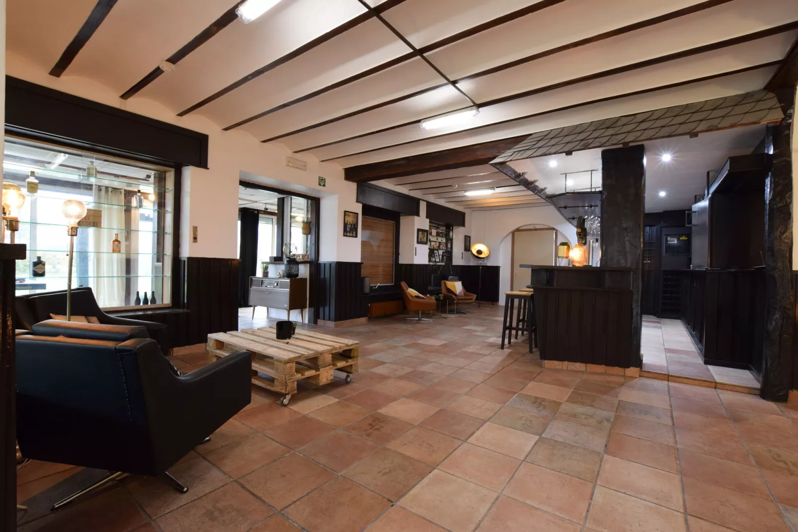 Le hangar-Recreation room