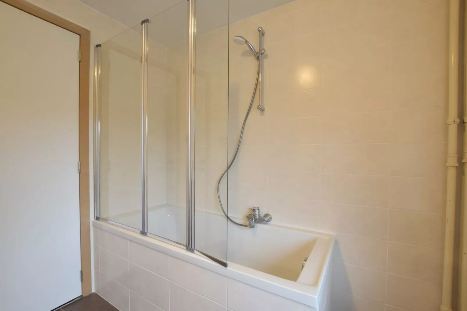 Le hangar-Bathroom