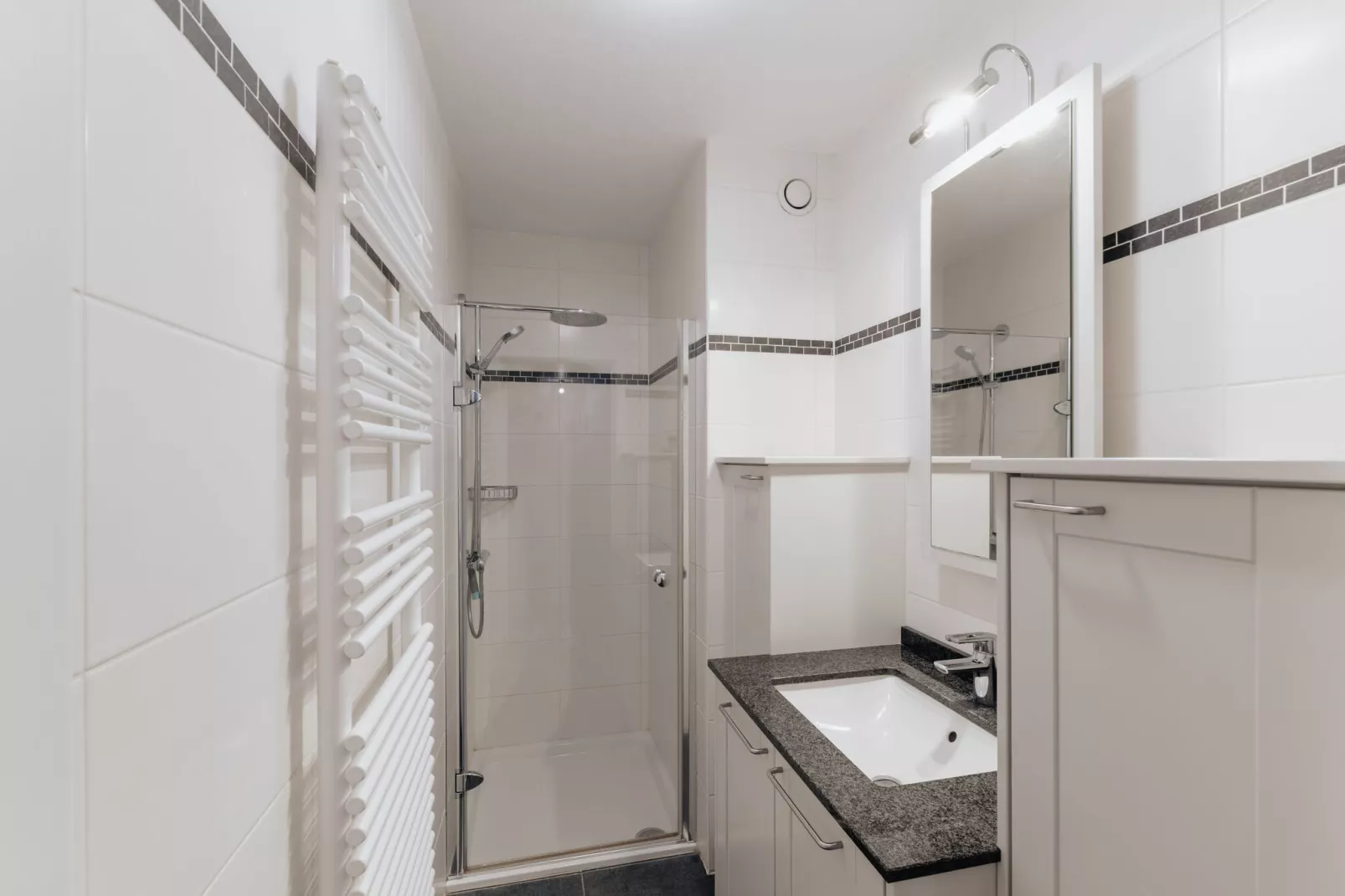 Les Dunes 0102-Bathroom