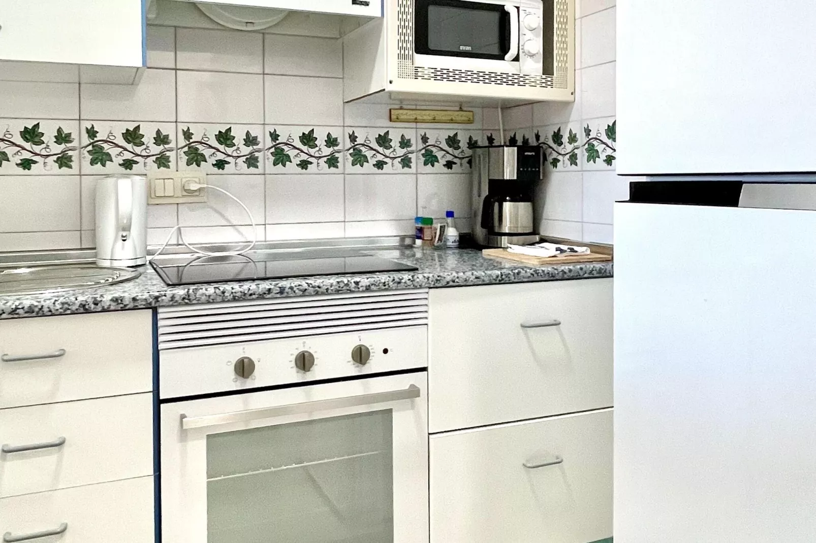 Residencial Hibiscus 405-Kitchen