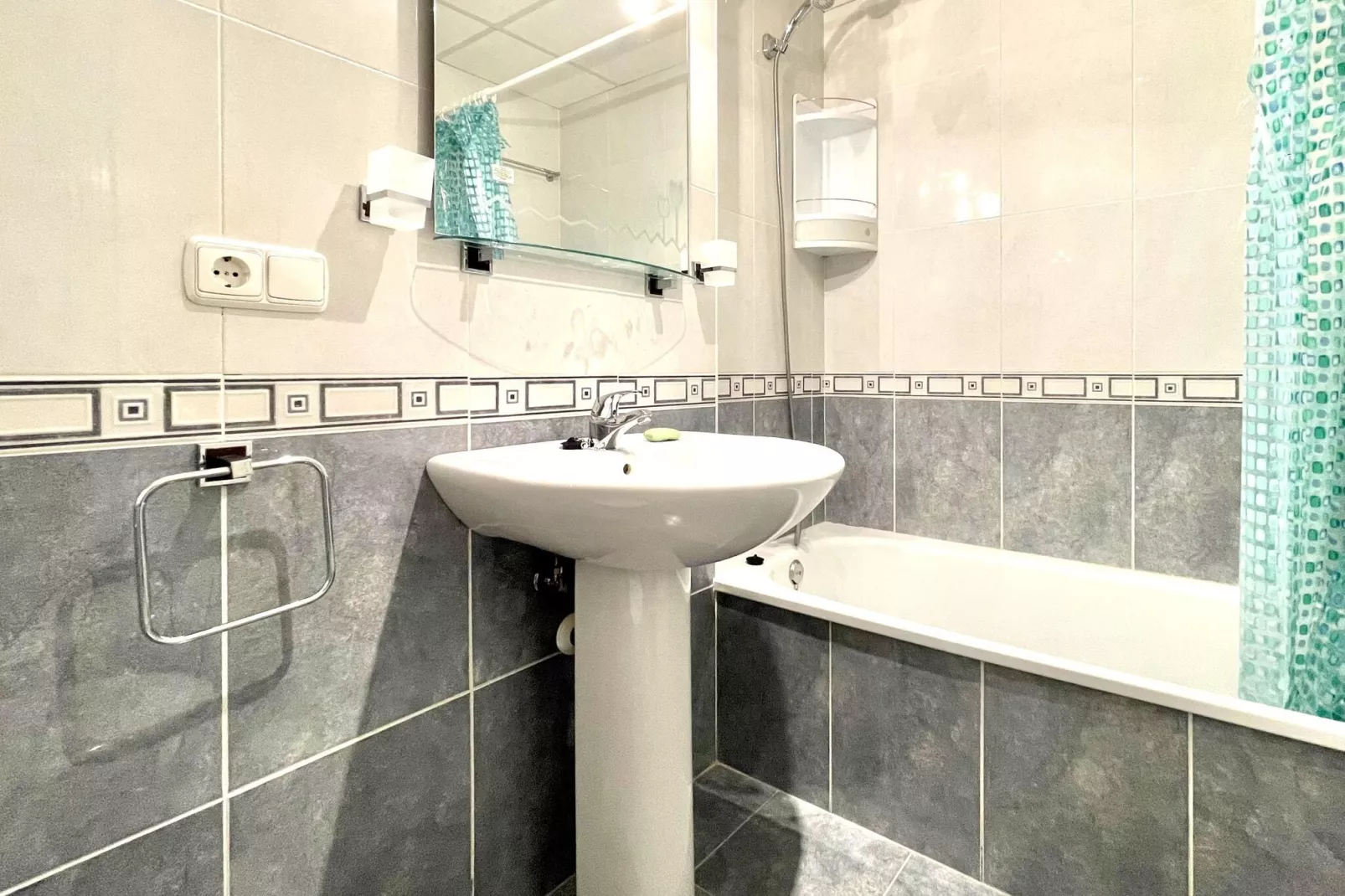 Apartamento Bajo Envía Golf-Bathroom