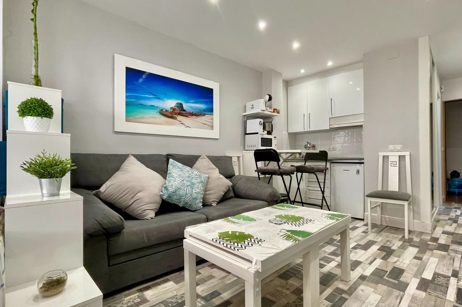 Carlota Alexandri-Living room
