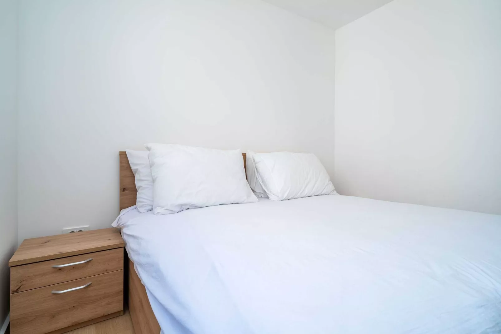 Apartment Villa Claudia - Three Bedroom Apartment with Balcony-Schlafzimmer