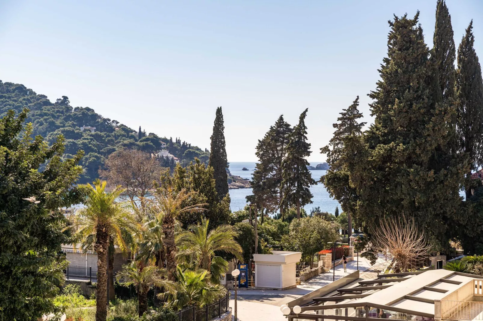 Apartment Villa Claudia - Three Bedroom Apartment with Balcony-Ambiente