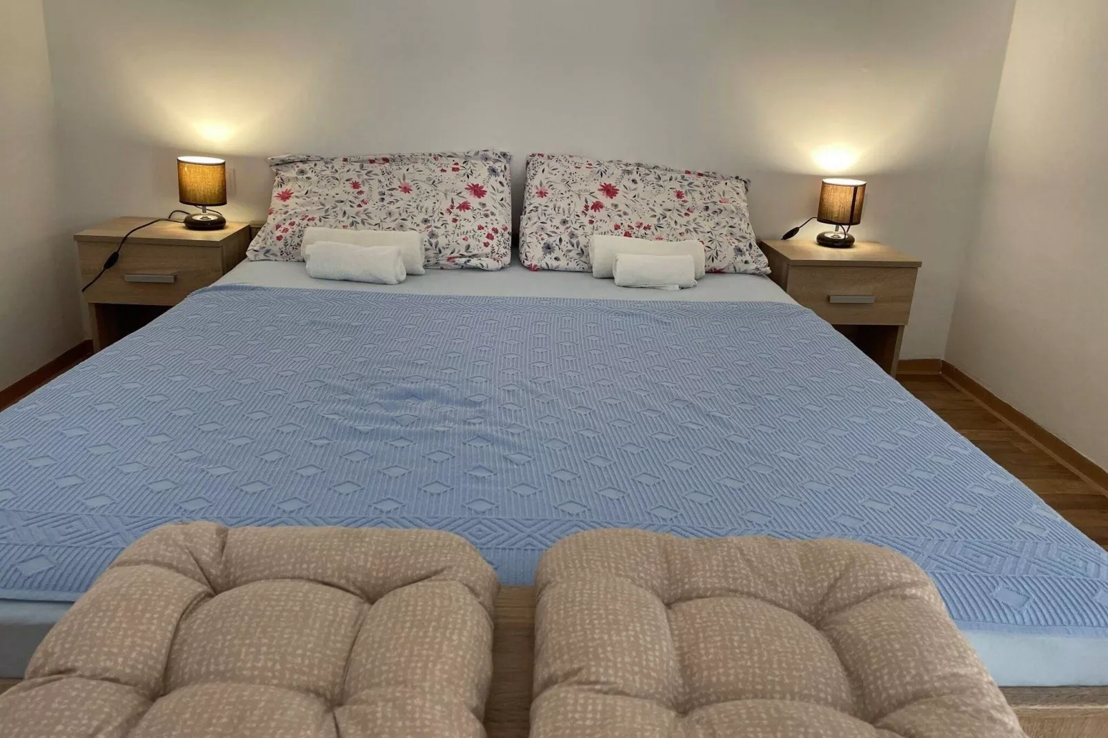 Apartments Sun 4 You - One Bedroom Apartment with Terrace and Sea View (Apartment 1)-Schlafzimmer