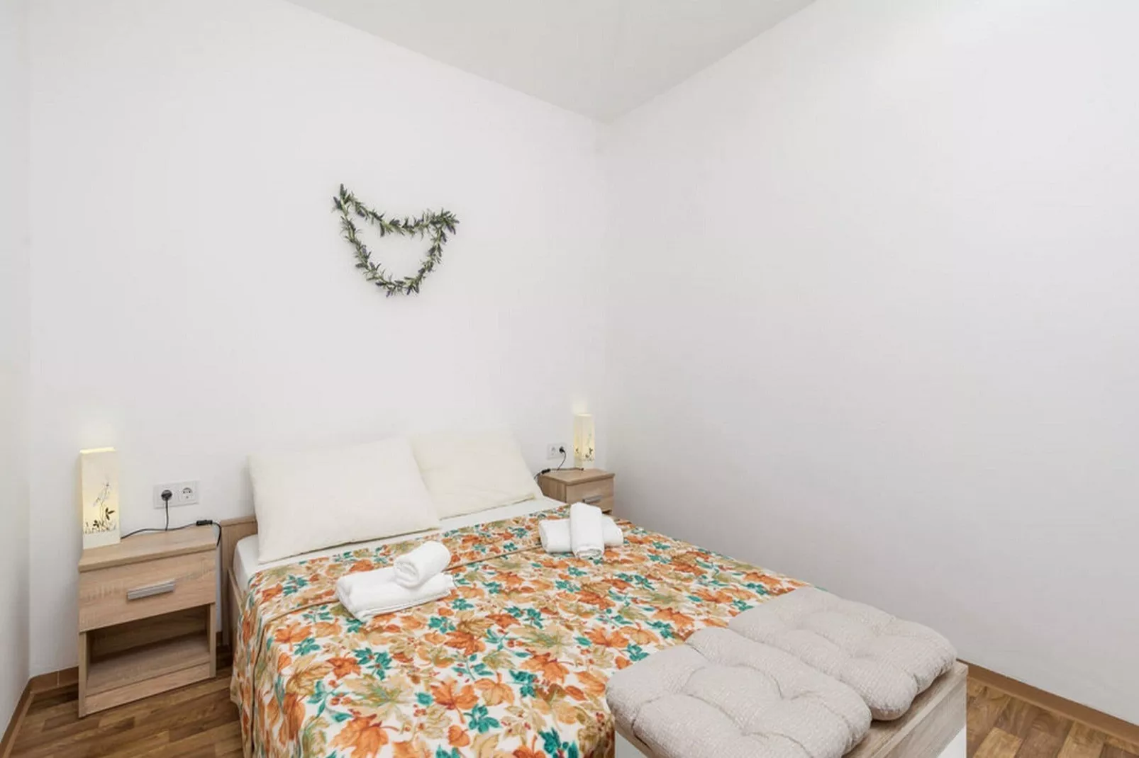 Apartments Sun 4 You - One Bedroom Apartment with Terrace and Sea View (Apartment 1)-Schlafzimmer