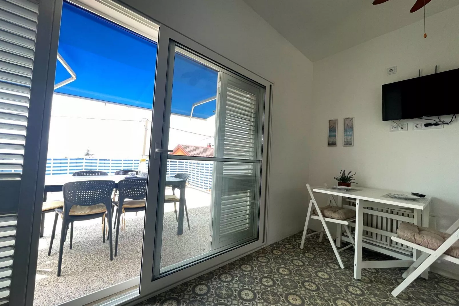 Apartments Sun 4 You - One Bedroom Apartment with Terrace and Sea View (Apartment 1)-Innen