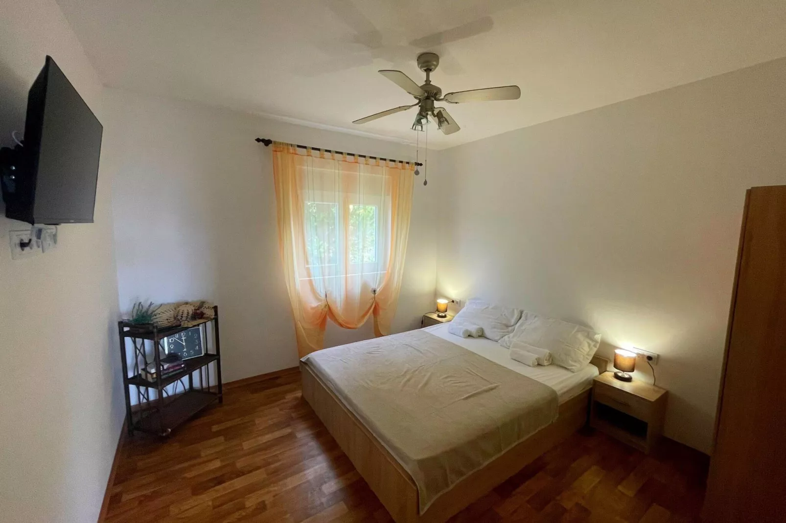 Apartments Sun 4 You - Two Bedroom Apartment with Balcony and Sea View (Apartment 2)-Bedroom
