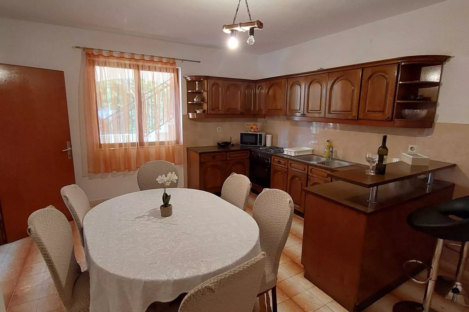 Apartment Dominik - Two Bedroom Apartment with Terrace and Sea View-Kitchen