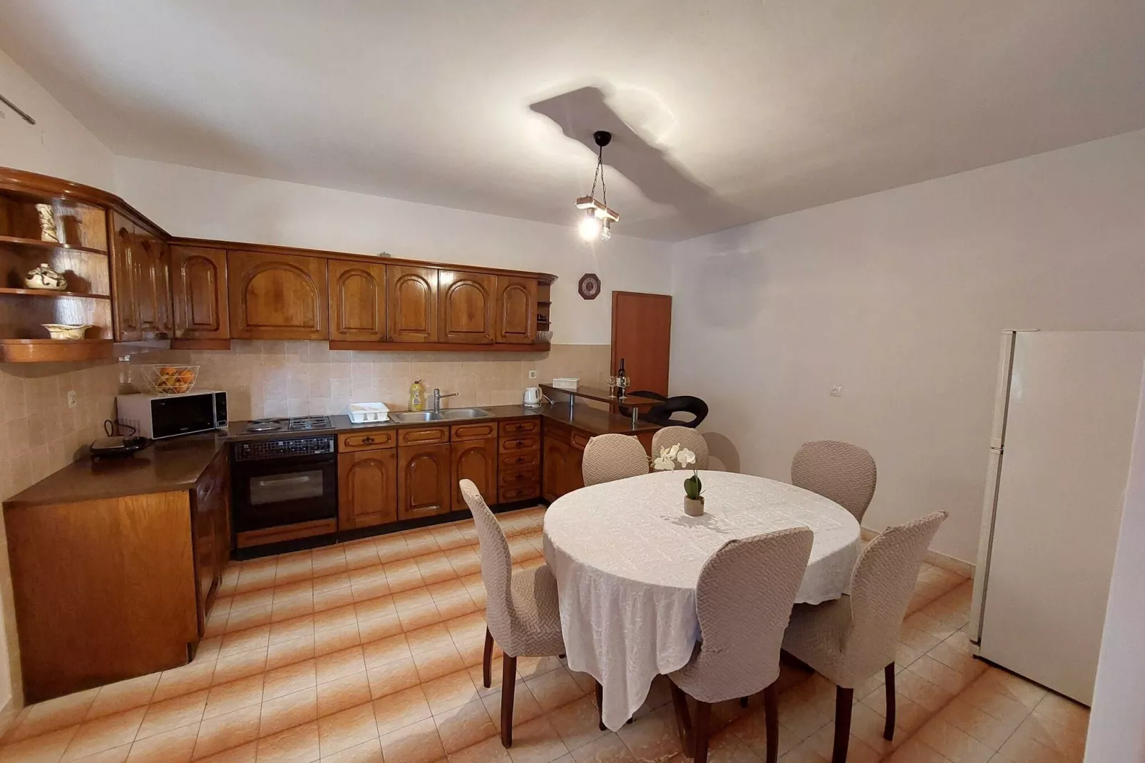 Apartment Dominik - Two Bedroom Apartment with Terrace and Sea View-Kitchen