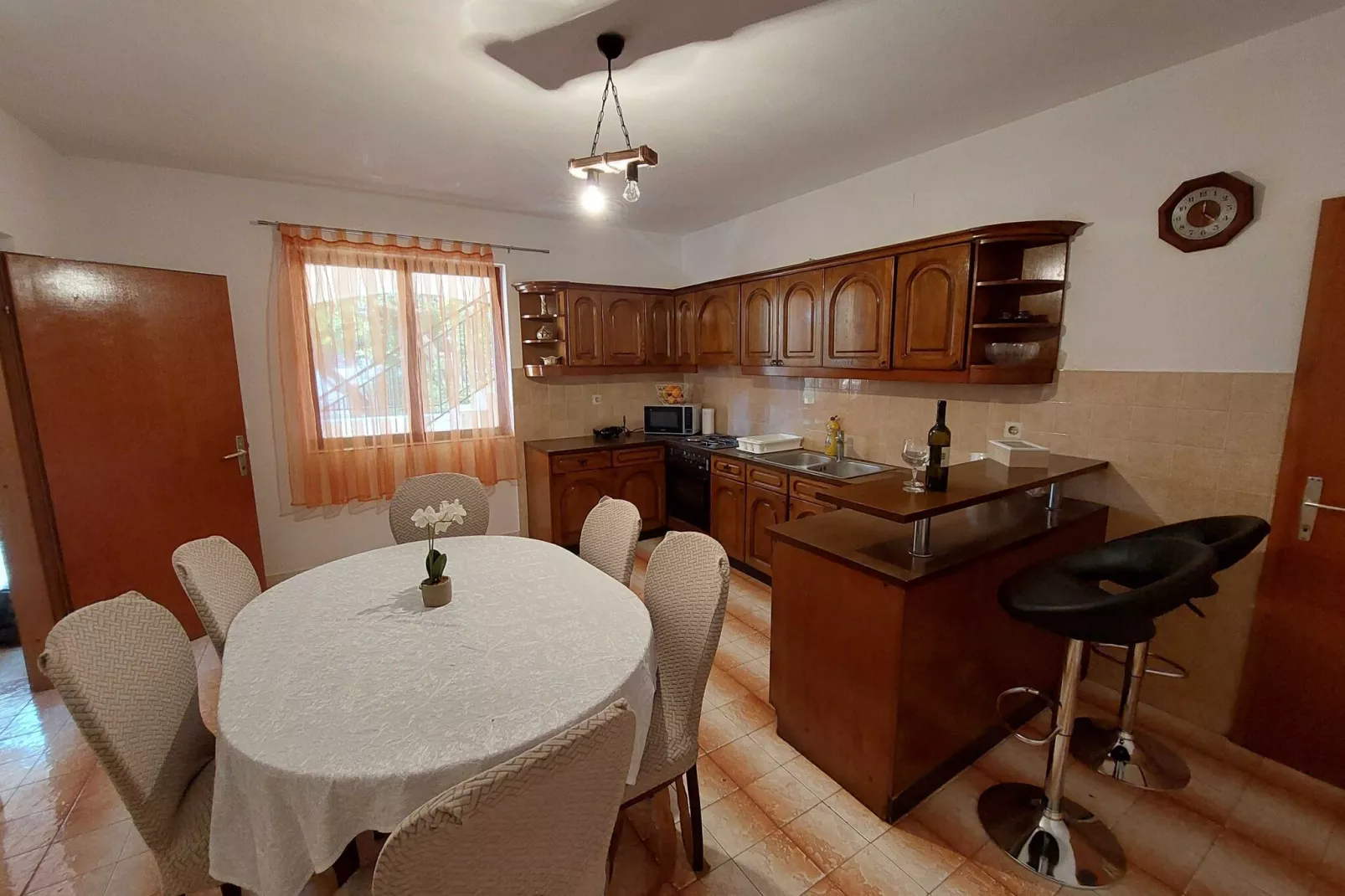Apartment Dominik - Two Bedroom Apartment with Terrace and Sea View-Kitchen