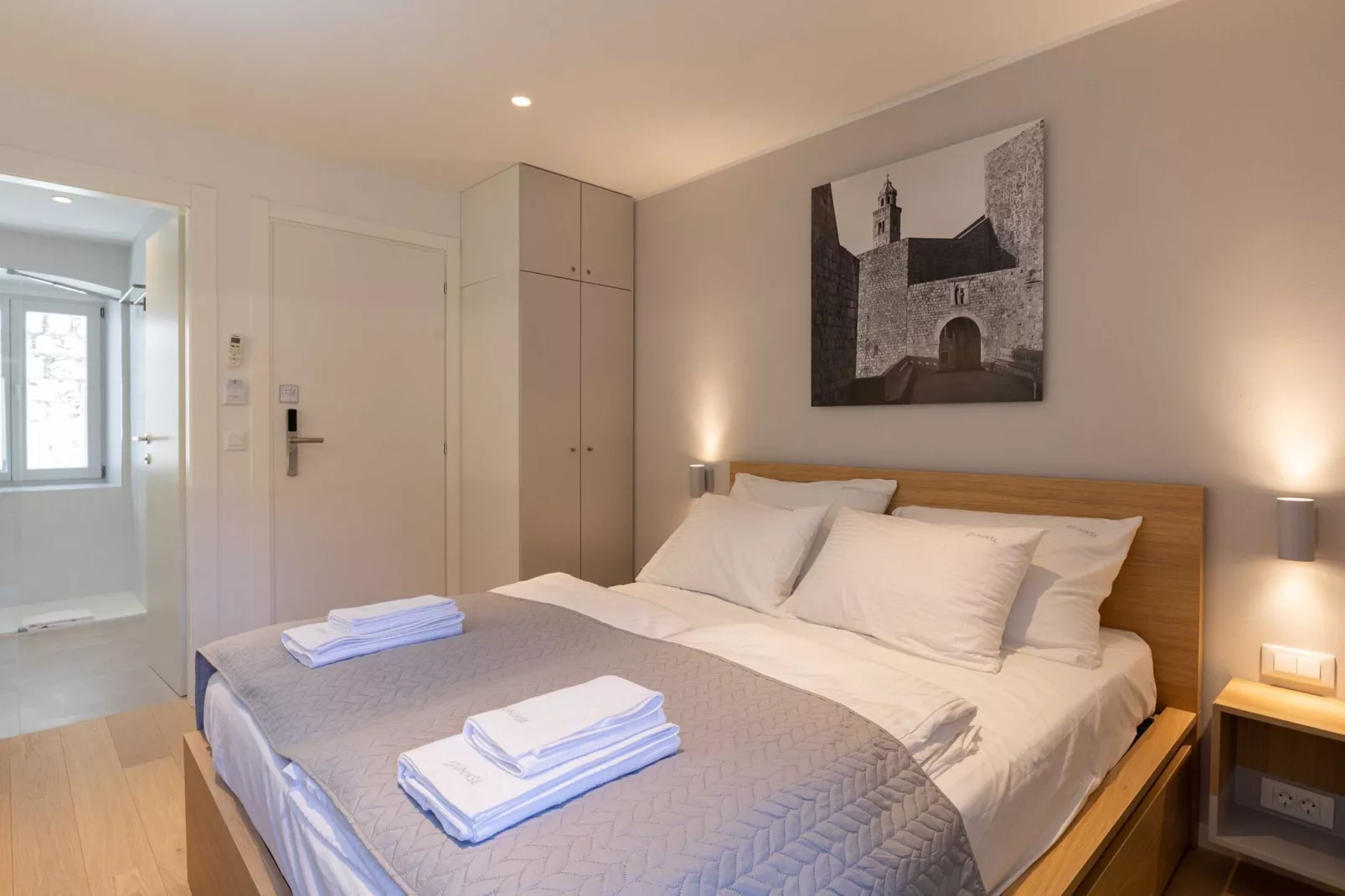 Old Town Apartments u nikše - Studio Apartment with City View 2 - 2-Chambre