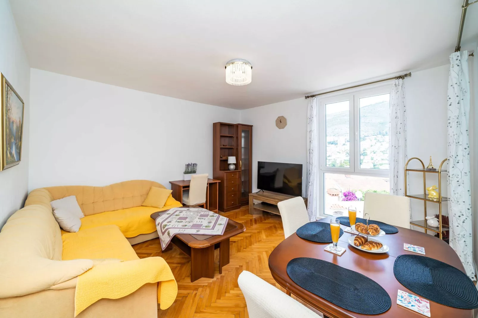 Apartment Klaudia - Two Bedroom Apartment with Balcony-Living room