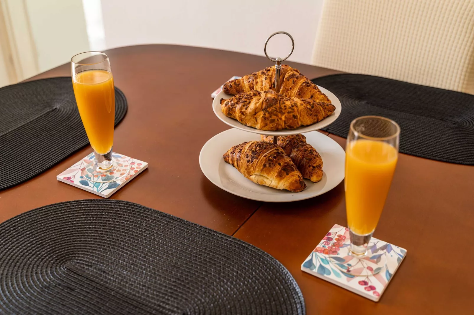 Apartment Klaudia - Two Bedroom Apartment with Balcony-Dining room