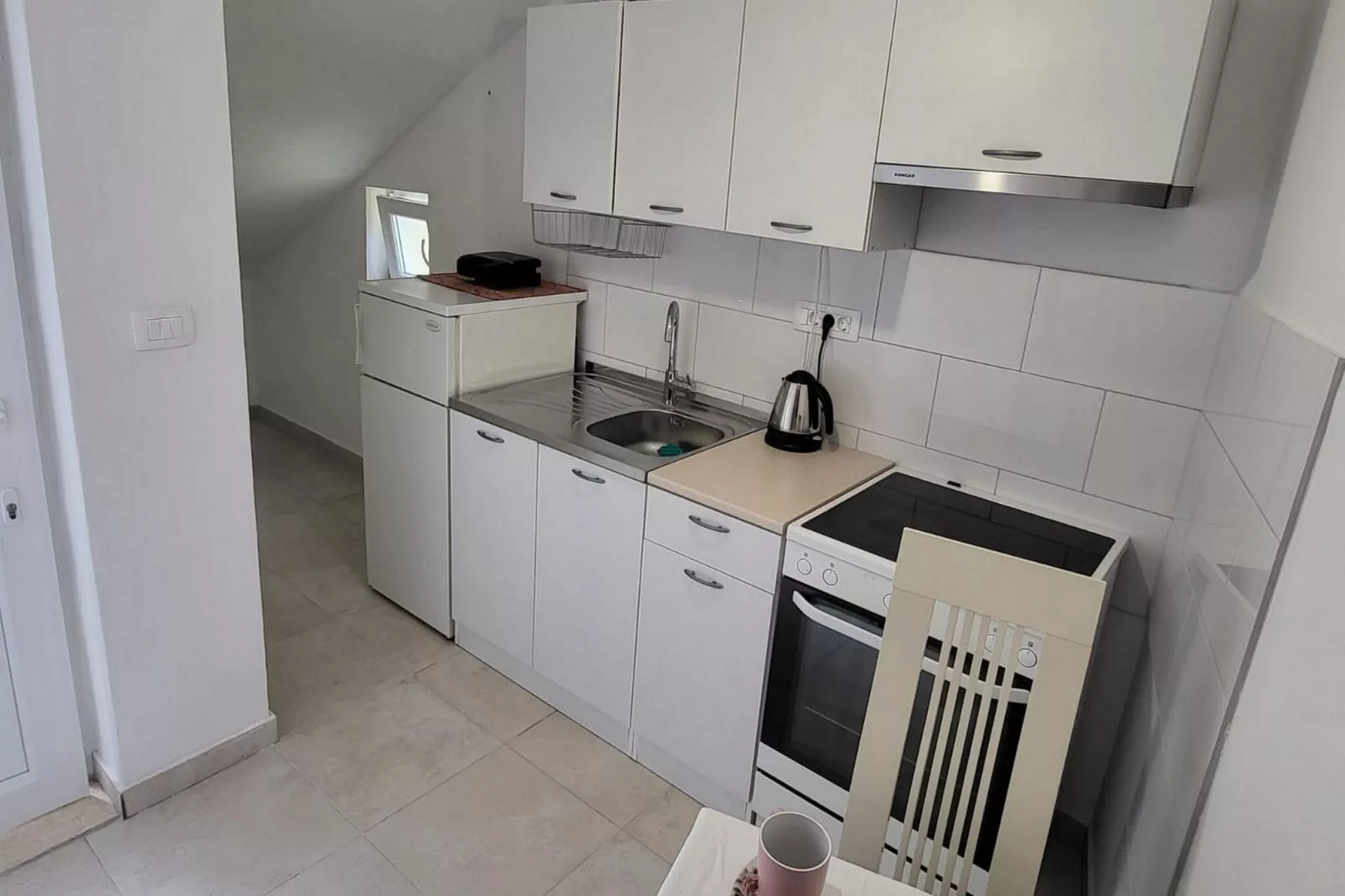 Apartment Dora - Studio Apartment with Terrace-Kitchen