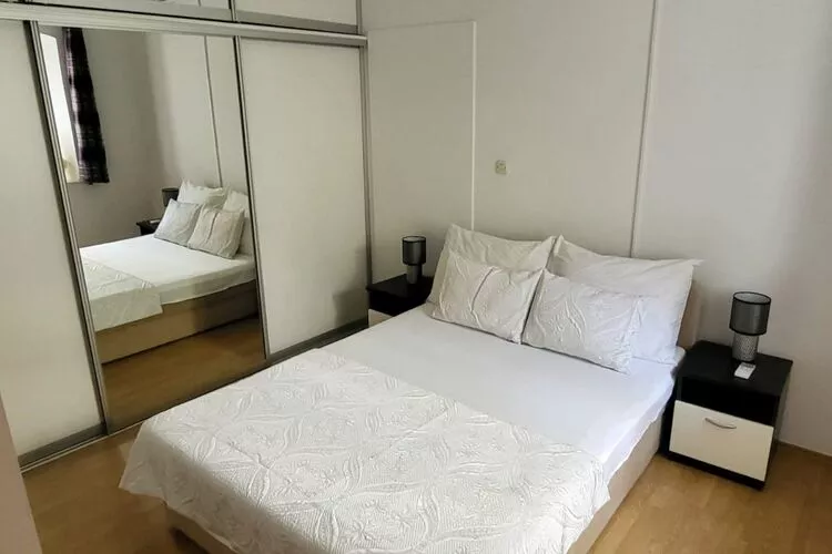 Apartment Dora - Studio Apartment with Terrace-Bedroom