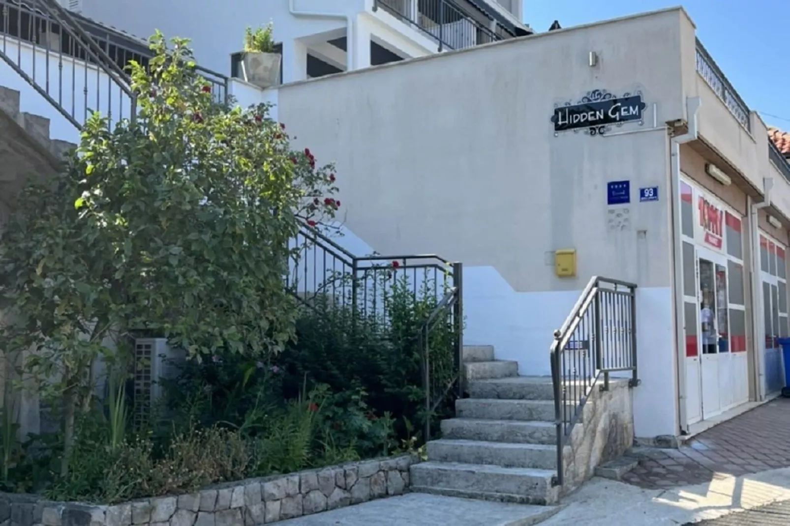 Hidden Gem Apartment - Two Bedroom Apartment with Terrace and Sea View-Outdoor