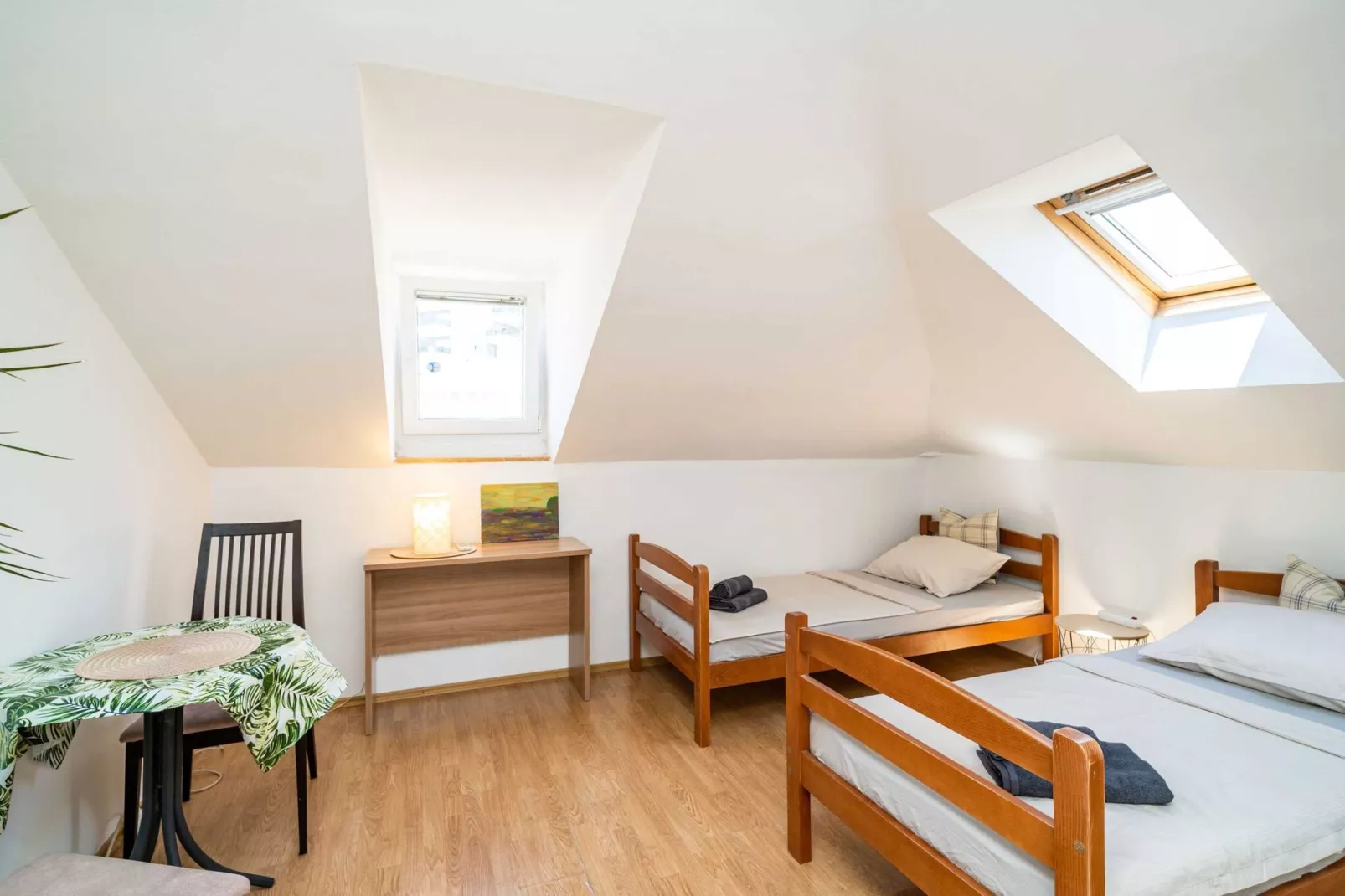 Rooms Nina - Double or Twin room with shared terrace - 1-Bedroom