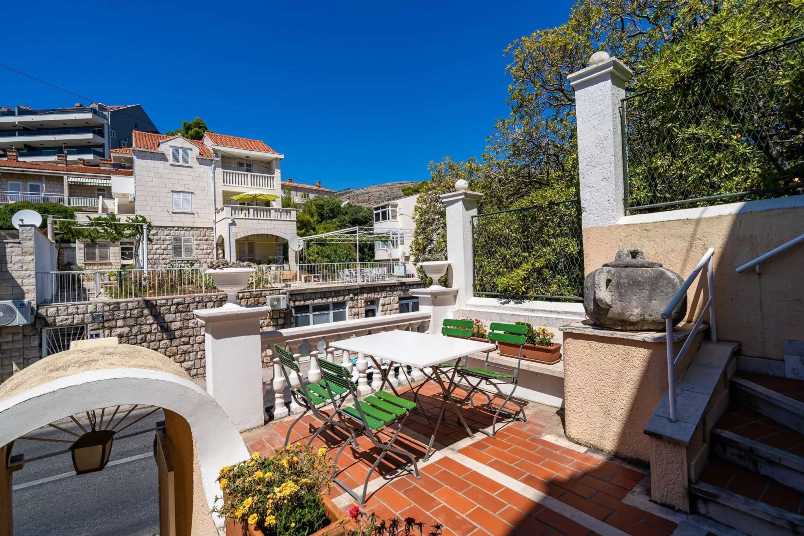 Rooms Nina - Double or Twin room with shared terrace - 1-Outdoor