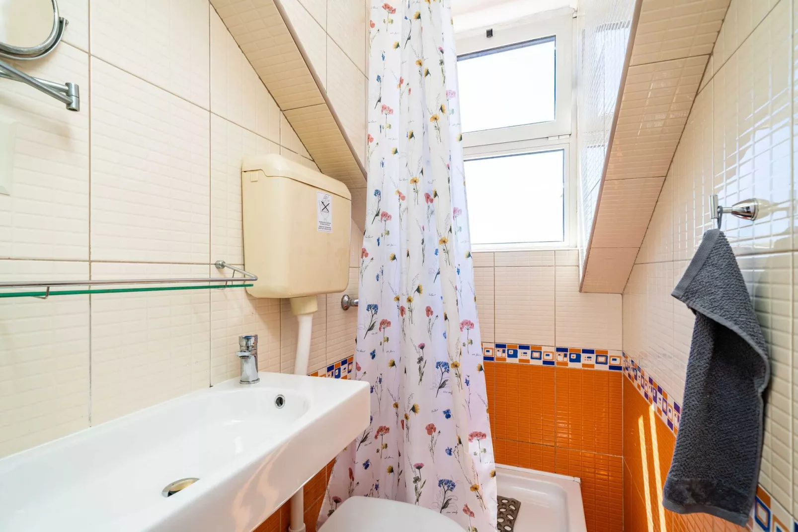 Rooms Nina - Double room with Sea View and shared terrace - 3-Bathroom