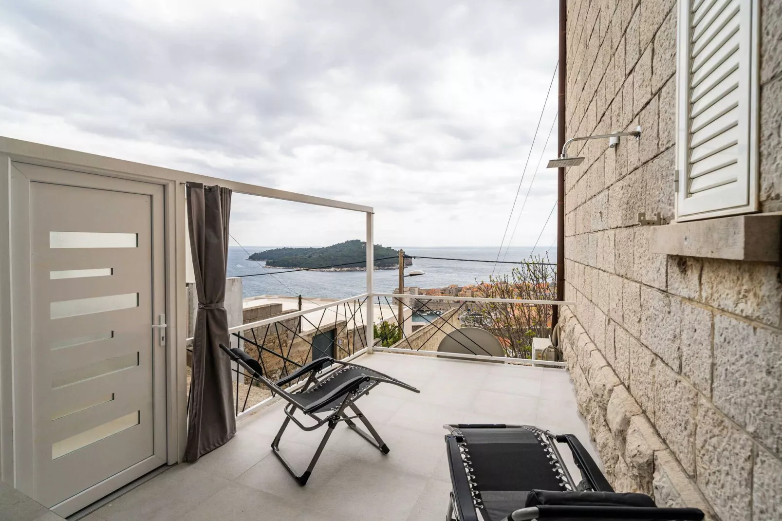 DUxperience Apartment - Two Bedroom Apartment with Terrace and Sea View-Terrace