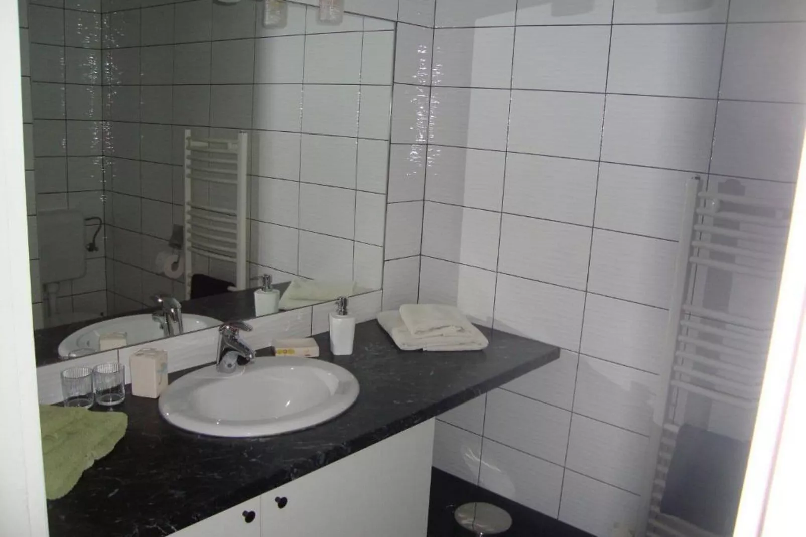 Apartments Villa Mare - Two Bedroom Apartment (Attic) A2-Bathroom