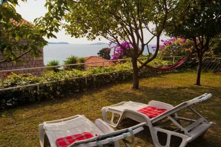 Apartments Villa Mare - One Bedroom Apartment with Balcony and Sea View A3-Gardens summer