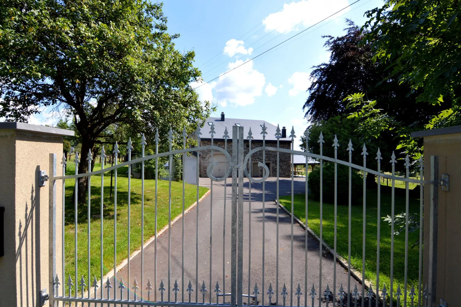Gite la Randonnee-Empfangshalle