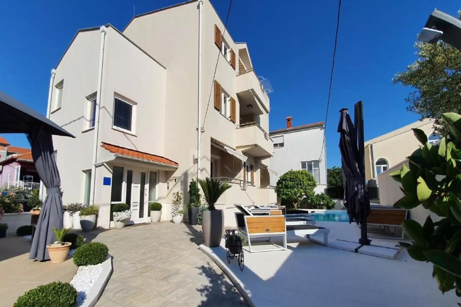 Villa Calypso Royal Apartment - Two Bedroom Apartment with Swimming Pool-Extérieur