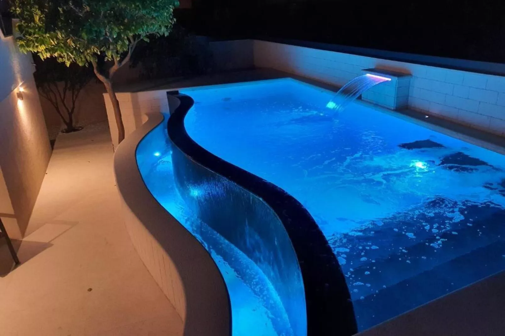 Villa Calypso Royal Apartment - Two Bedroom Apartment with Swimming Pool-Piscine