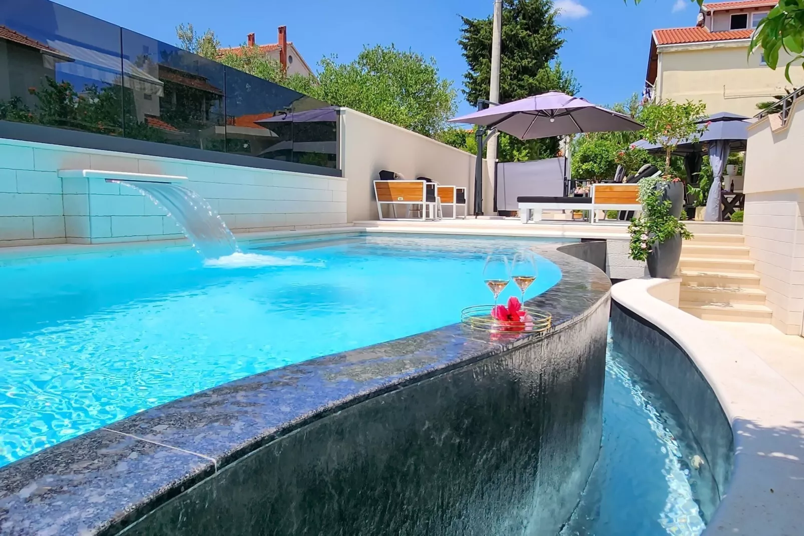 Villa Calypso Royal Apartment - Two Bedroom Apartment with Swimming Pool-Piscine