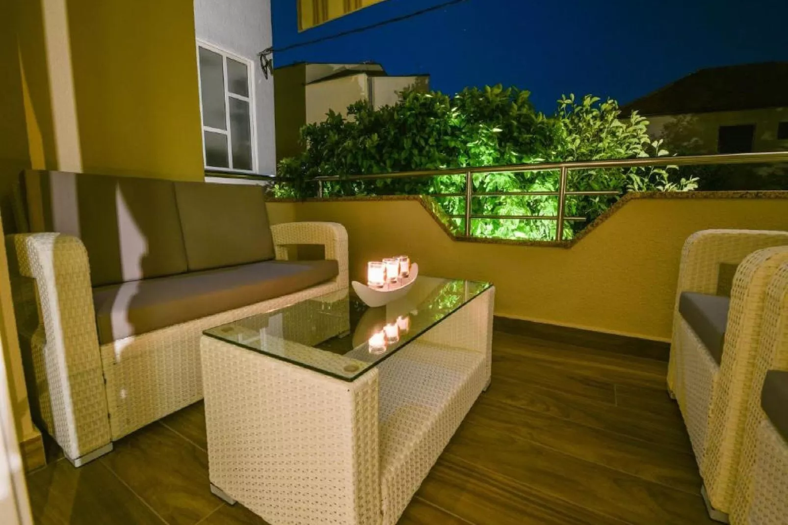 Villa Calypso Royal Apartment - Two Bedroom Apartment with Swimming Pool-Terrasse