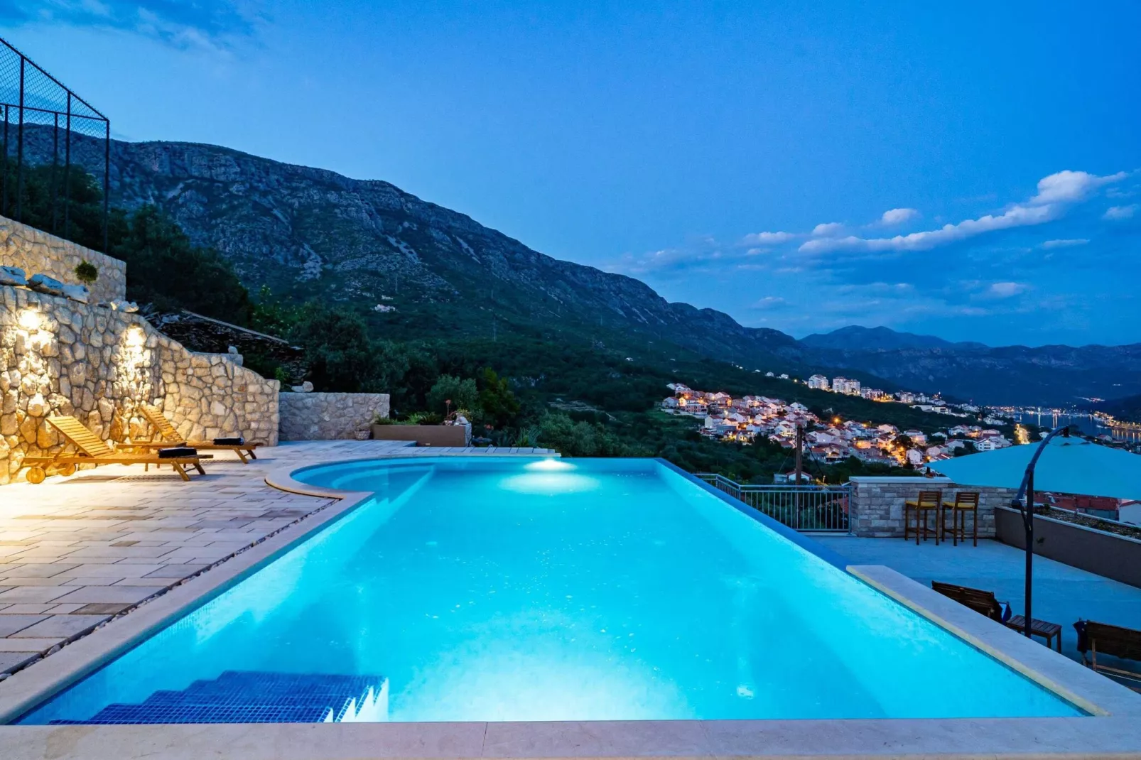 Apartments Villa Arcadia - Studio Apartment with Hot Tub and Shared Swimming Pool A1-Schwimmbad