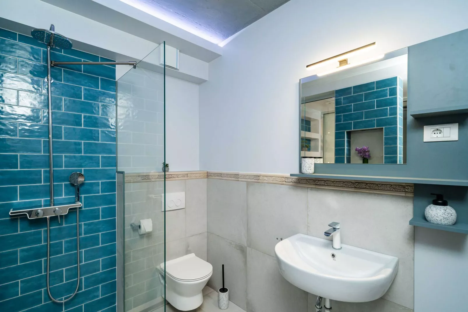 Apartments Villa Arcadia - Studio Apartment with Terrace and Shared Swimming Pool A2-Salle de bain