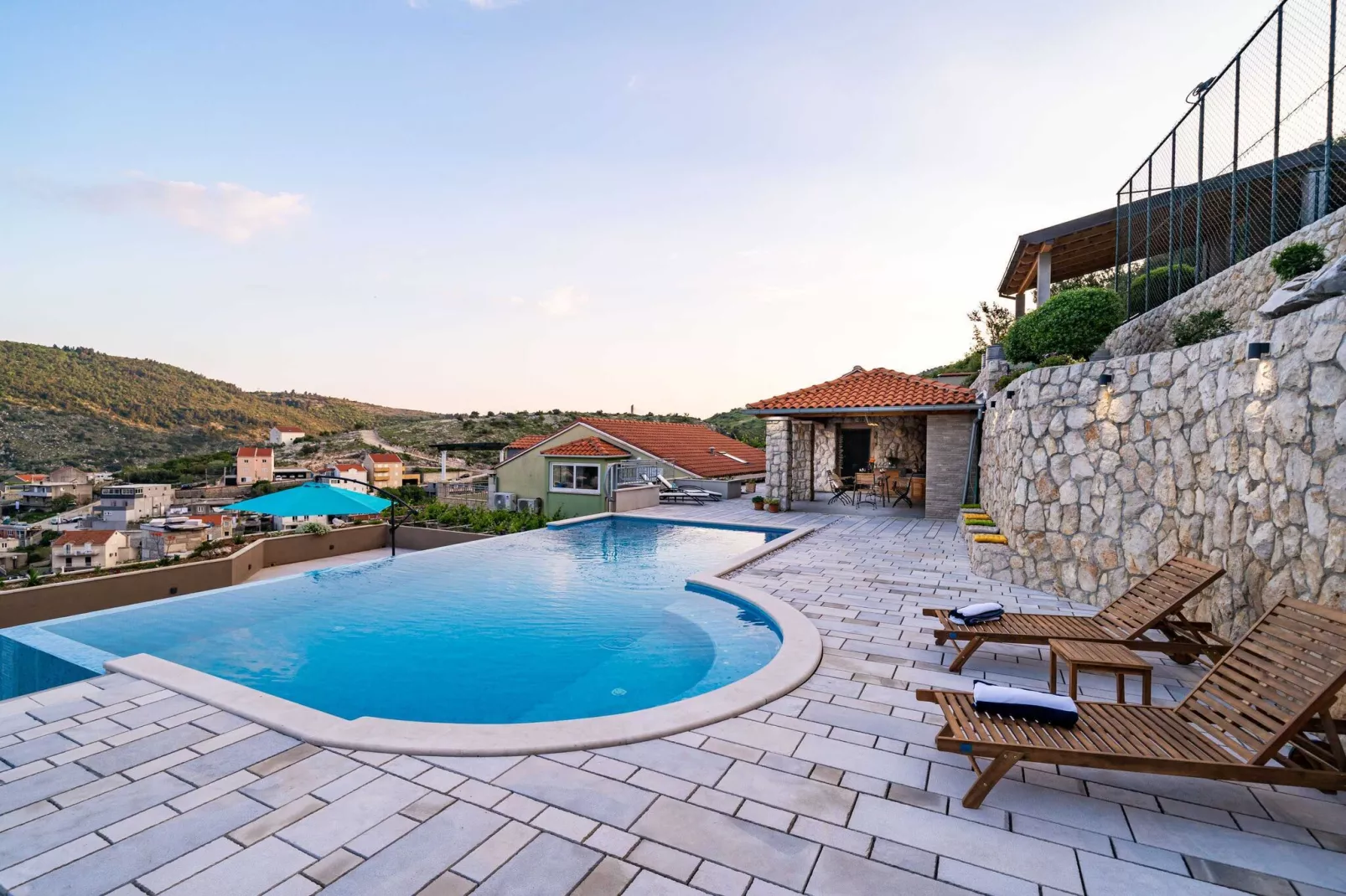 Apartments Villa Arcadia - Studio Apartment with Terrace and Shared Swimming Pool A2-Piscine