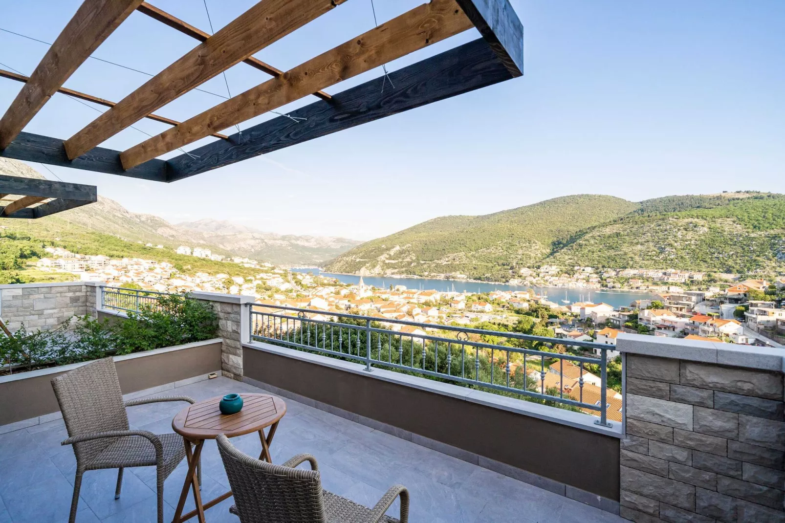 Apartments Villa Arcadia - Studio Apartment with Terrace and Shared Swimming Pool A2-Terrasse