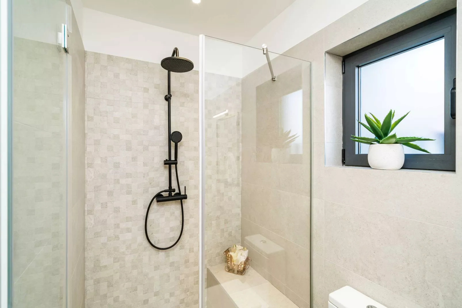 Apartments Villa Arcadia - One Bedroom Apartment with Shared Swimming Pool A3-Salle de bain