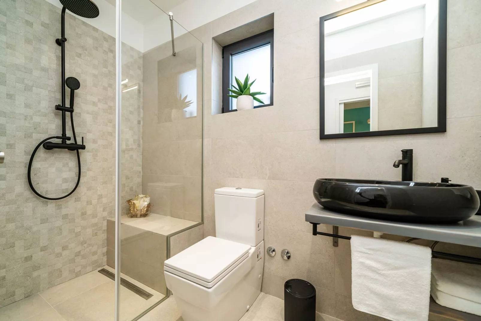 Apartments Villa Arcadia - One Bedroom Apartment with Shared Swimming Pool A3-Salle de bain